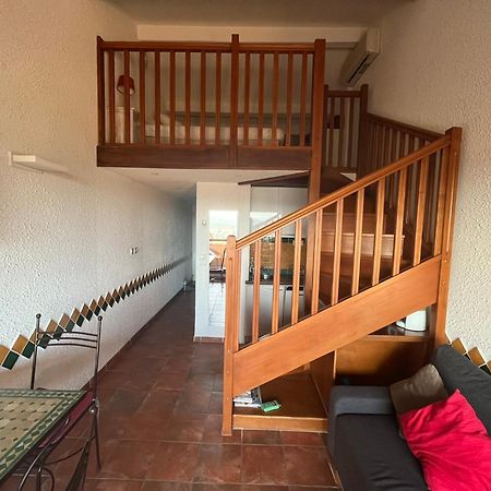 Superbe Duplex 35M2 Vue Mer Avec Piscine Bormes-les-Mimosas Exterior photo